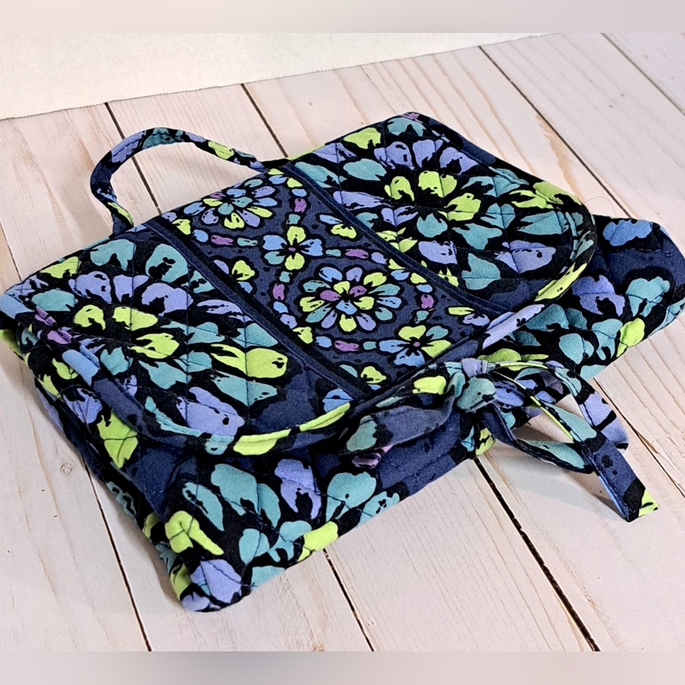 Vera Bradley Hanging Travel Toiletry Organizer - Picture 3 of 10